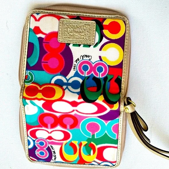 PICK ANY 3 | Coach Poppy “Daisy” graffiti - Picture 10 of 14